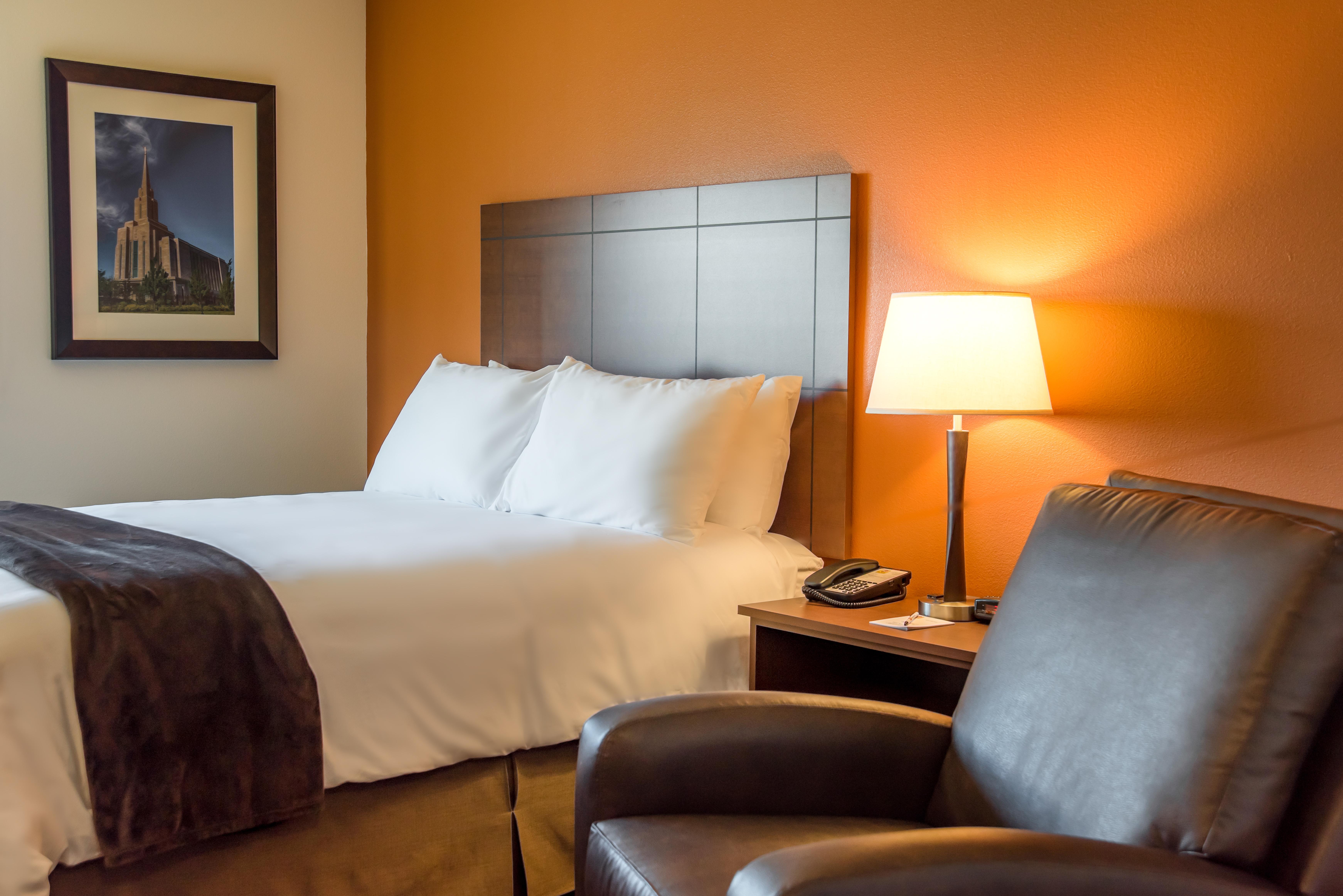 My Place Hotel-Dickinson, Nd Экстерьер фото