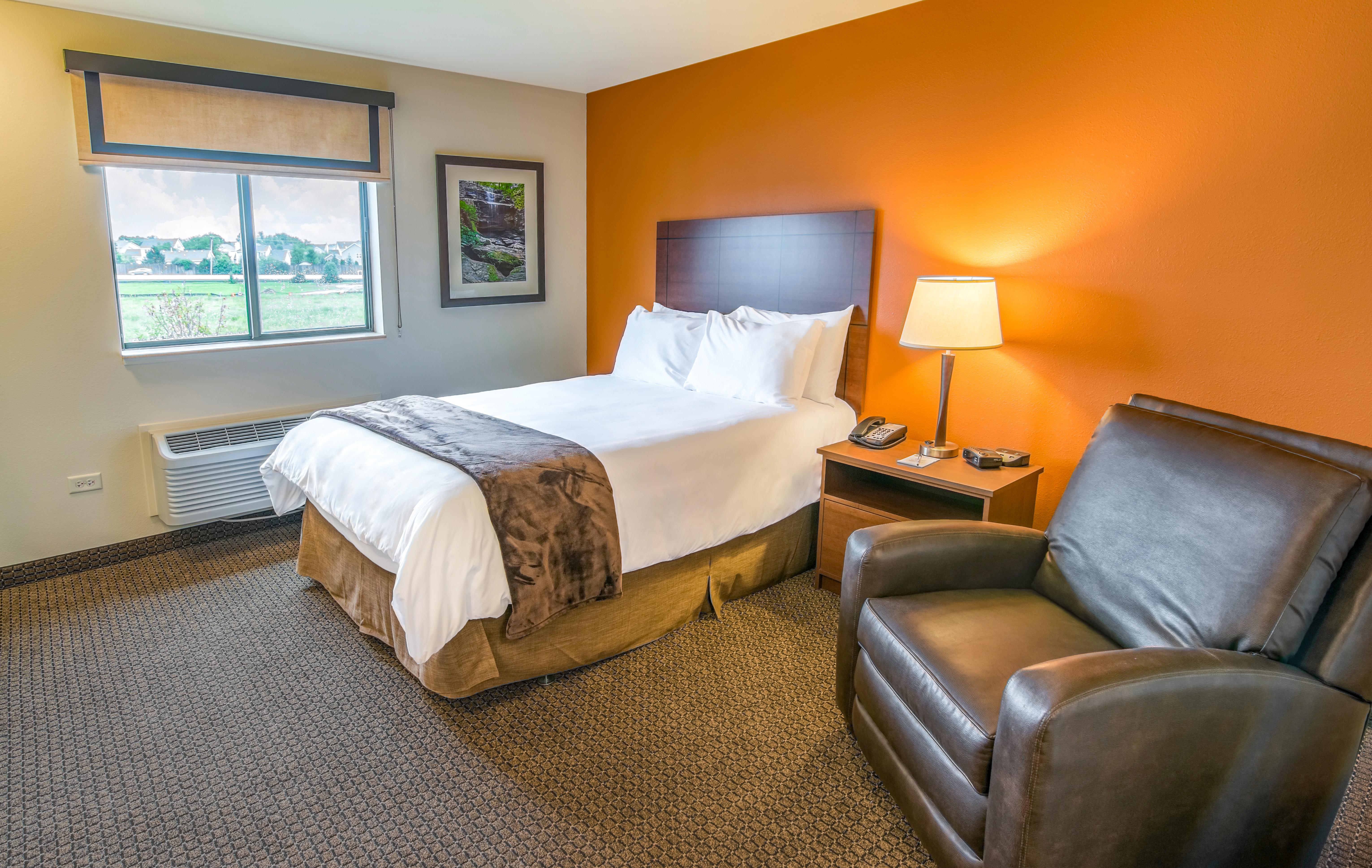 My Place Hotel-Dickinson, Nd Экстерьер фото