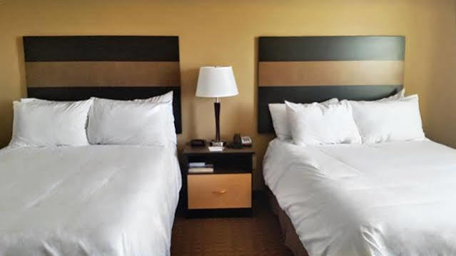 My Place Hotel-Dickinson, Nd Экстерьер фото